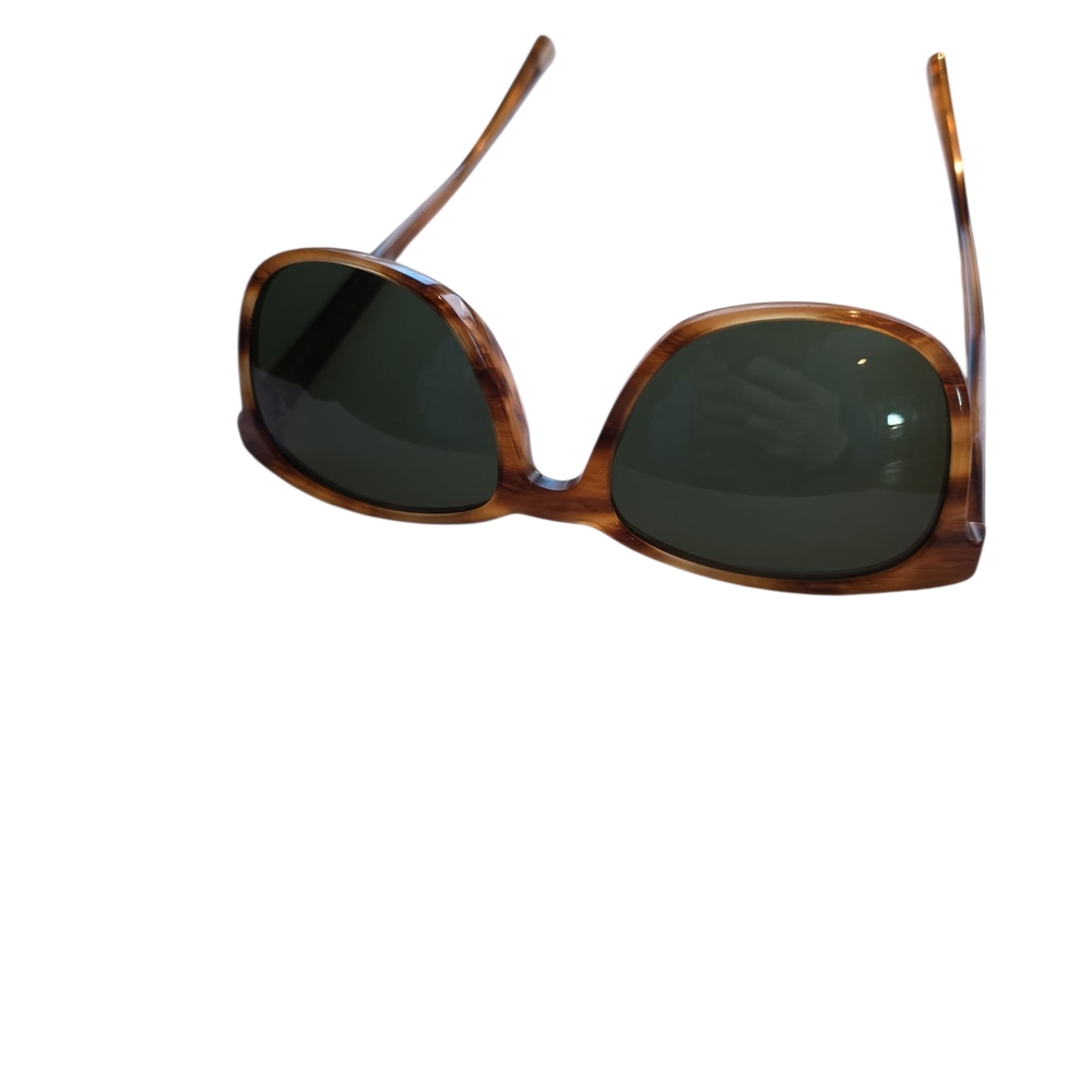 Coach Brown Tortoise Sunglasses with  Green Lenses And Case - Picture 2 of 6